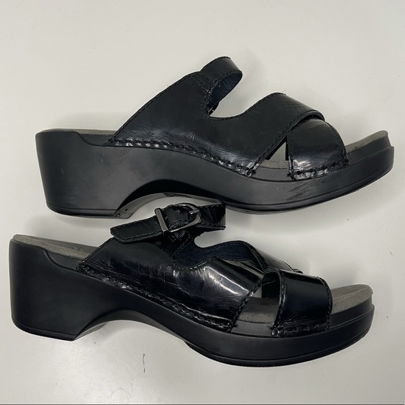 DANSKO Sela Patent Leather Slide - Picture 5 of 8